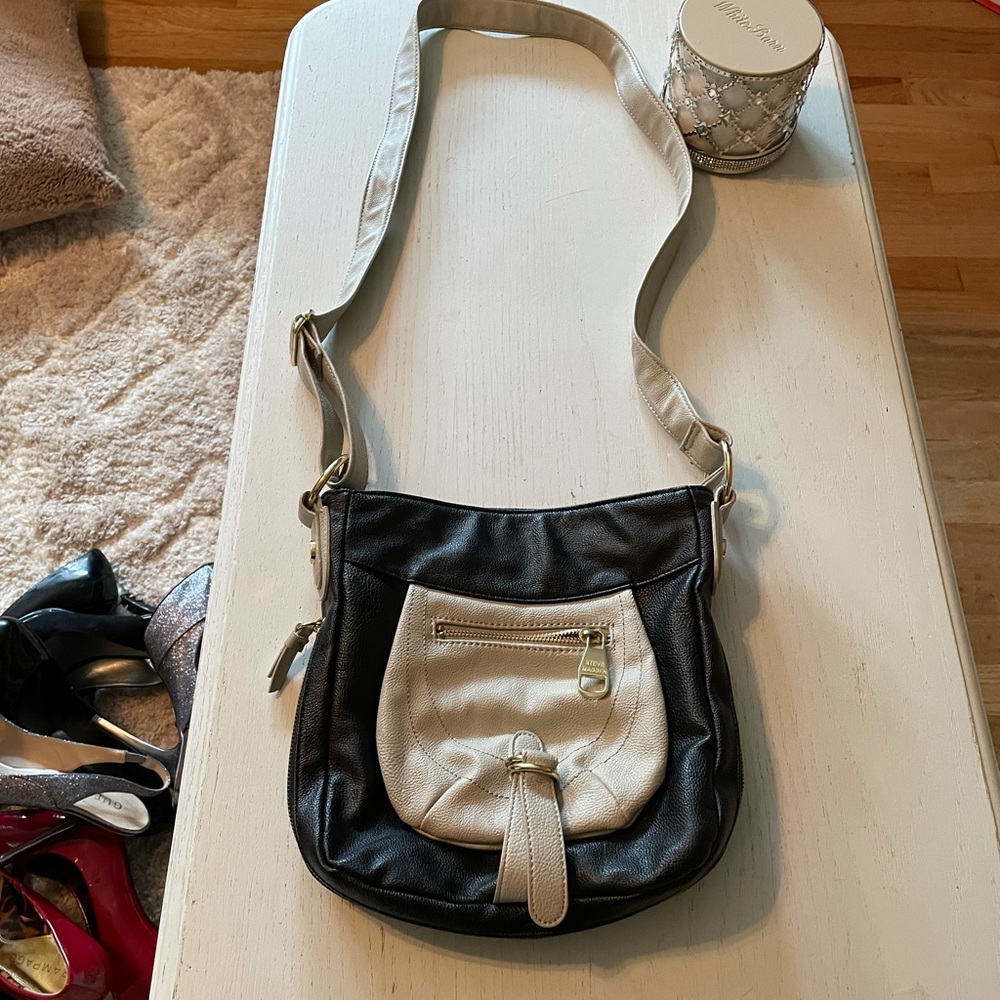 Steve Madden leather cross body bag
